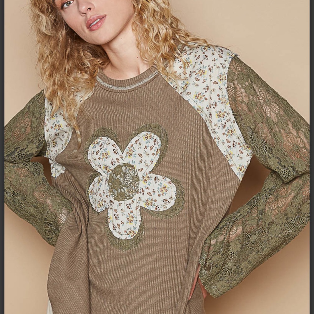 New POL Brown Medium Floral Patch Lace Blouse, Size M